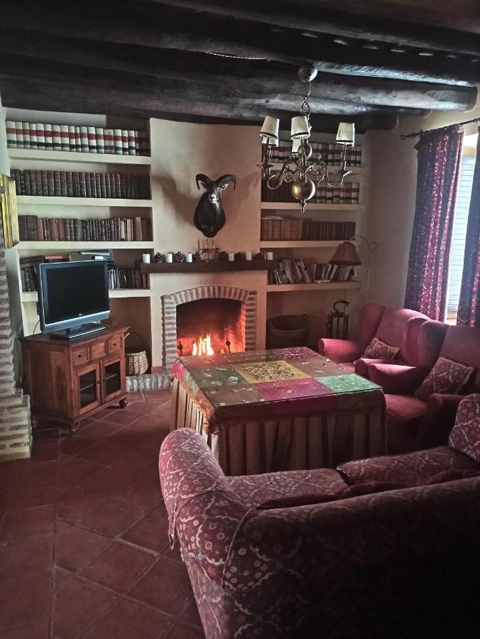 Casa Rural El Chorrillo Казалла де ла Сиерра Экстерьер фото